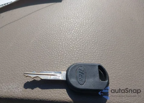 2006 Ford F-150 Xlt from USA, damaged, VIN 1FTRW12W96KC64702